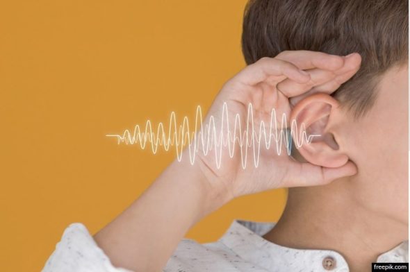 image d'une personne souffrant hyperacousie et/ou d'acouphènes